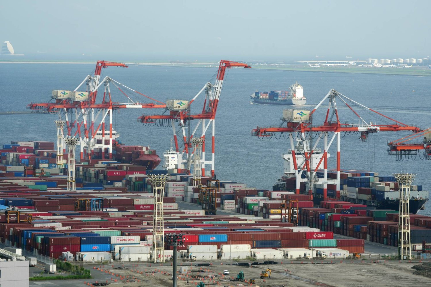 تراجع نمو صادرات اليابان وسط «مخاوف صينية»