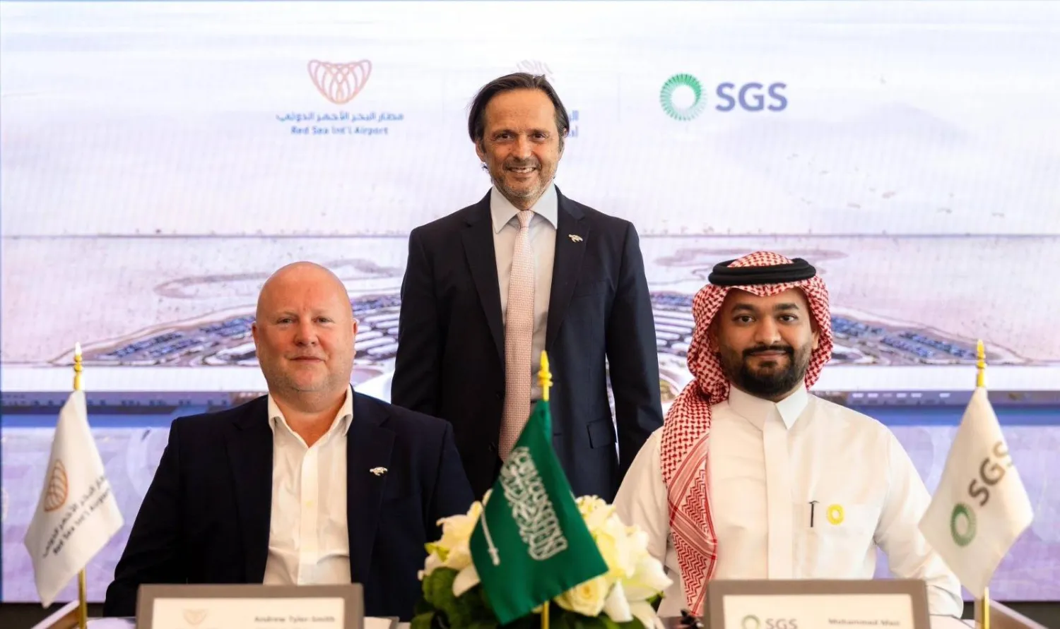 اتفاقية استراتيجية لتقديم خدمات المناولة الأرضية في مطار البحر الأحمر