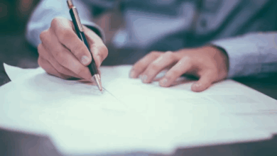 رفقة الغرباء من منظور اقتصادي !!